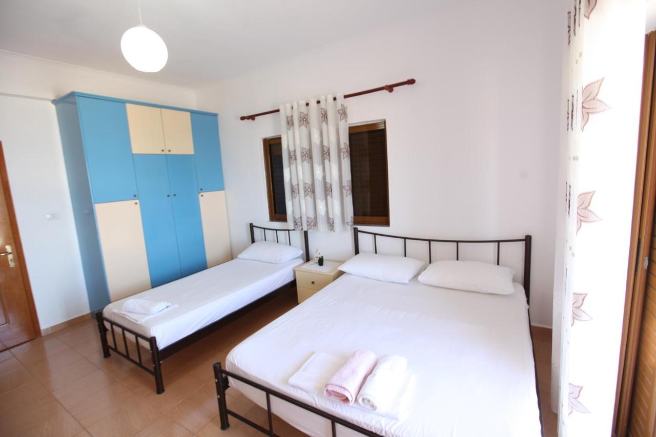 Hotel Lagjini Lukovë エクステリア 写真